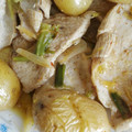 El cooksnap de Sylvie Guillard cuando hizo Chuletas de pavo con ajos tiernos.