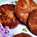 Urooj Qureshi's cooksnap of when they made Chana daal and aloo ke kabab.
