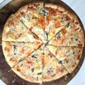 Cooksnap dari Gurita Apsara untuk resep Dough Pizza Renyah Diluar Lembut di Dalam