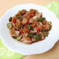 Cooksnap dari Deis Daraswati untuk resep Oseng Kikil Cabe Hijau