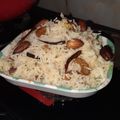  Chef Richa pathak. का कुकस्नैप जब उन्होंने हांडी वेज़ दम बिरयानी (Handi veg dum biryani recipe in hindi) बनाया था।