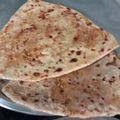 Rafiqua Shama का कुकस्नैप जब उन्होंने मूली परांठे (mooli parathe recipe in Hindi) बनाया था।