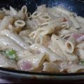 Neena singh का कुकस्नैप जब उन्होंने व्हाइट सॉस पास्ता (white sauce pasta recipe in Hindi) बनाया था।