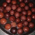 Neha Prajapati का कुकस्नैप जब उन्होंने गुलाब जामुन (Gulab jamun recipe in hindi) बनाया था।
