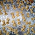 صورة من اطباق من مطبخي، شاركها بعد تجربة وصفة حلوة الفراشة