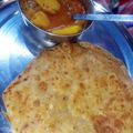 Prapti Gupta का कुकस्नैप जब उन्होंने दही टमाटर आलू की रसे दार सब्जी (dahi tamatar aloo ki rasedar sabzi recipe in Hindi) बनाया था।