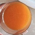 Cooksnap de I. Anselmo quando cozinhou Sumo de papaia com pera e laranja.