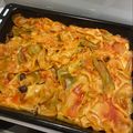 Cooksnap από Φανουρία στη συνταγή Κοκκινιστό κοτόπουλο με χυλοπιτάκι στον φούρνο