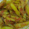 Cooksnap Ezzeyan Mu'izz semasa beliau membuat Kentang Berlada.
