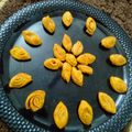 Diya Sawai का कुकस्नैप जब उन्होंने डिजाइनर मठरी (designer mathri recipe in Hindi) बनाया था।