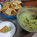 El cooksnap de Miriam* cuando hizo Guacamole y totopos caseros.