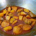 Itikona Banerjee's cooksnap of when they made আলু পটল ডালনা (Potato parwal dalna recipe in Bengali).