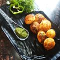 Vish Foodies By Vandana का कुकस्नैप जब उन्होंने इंस्टेंट रवा अप्पे (Instant Rava Appe in Hindi) बनाया था।