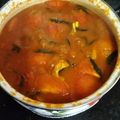 Cooksnap Kamaruddin Jusoh semasa beliau membuat Asam Pedas Ikan Pari.