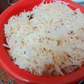 pinky makhija का कुकस्नैप जब उन्होंने वन पॉट काजू पुलाव(one pot kaju pulav recipe in hindi) बनाया था।