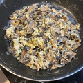 El cooksnap de Eduardo Agudo Alba cuando hizo Champiñones al ajillo, con huevos 🥚 camperos.