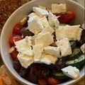 Cooksnap de Ermelinda quando cozinhou Salada de Tomate, Queijo Fresco, Pepino e Azeitonas.