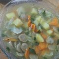 Cooksnap dari Ellisabeth Sadhana Christi untuk resep Sayur Sop Bakso Sosis