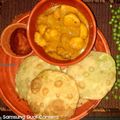 Reshmi Deb's cooksnap of when they made কড়াইশুঁটির কচুরি(koraishutir kochuri recipe in Bengali).