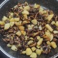 El cooksnap de jogemais@hotmail.com cuando hizo Revuelto de champiñones y jamón serrano.
