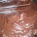 El cooksnap de vanepao1582 cuando hizo Crema de chocolate para relleno y cubierta de tortas.