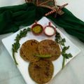 Bhavini Kotak's cooksnap of when they made ગ્રીન મસાલેદાર રોટલો (Green Masaledar Rotlo Recipe In Gujarati).