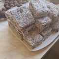 adrienn1121 Cooksnap-ja, amikor elkészítette a(z) 'RETRO' kókuszkocka receptet.