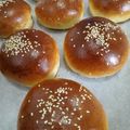 Kinga Kollár Cooksnap-ja, amikor elkészítette a(z) Hamburger zsemle, puffancs receptet.