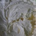 Cooksnap dari RumaisaAchsanudin untuk resep Buttercream lembut tanpa mentega putih