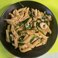 El cooksnap de Amparo Muñoz Lerma cuando hizo Macarrones con espinacas, calamar y almejas.