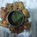 Mrs. Rashid's cooksnap of when they made Palak or Hari piyaz ky pakory.