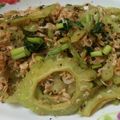 Cooksnap của Trần Thanh Ly Ly khi họ làm theo món Mướp đắng xào lòng gà 