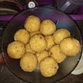 Cooksnap dari Umaey Mom's Na Narendra untuk resep 2. Tahu isi telur puyuh (simple tanpa msg)