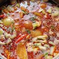 Cooksnap Hazwani Ruzman semasa beliau membuat Tom Yam Ayam ala Thai.