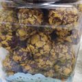 Cooksnap Nurul iman perak semasa beliau membuat 🍪 Biskut Coklat Cornflakes Crunchy.