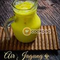 Cooksnap Aznie Khasri semasa beliau membuat Air Jagung Creamy.