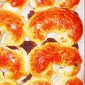 Sziszi Kililtott Cooksnap-ja, amikor elkészítette a(z) "Nyári" pozsonyi kifli receptet.