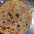 Khyati Singh का कुकस्नैप जब उन्होंने आलू का पराठा (Aloo ka paratha recipe in hindi) बनाया था।