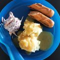 Cooksnap Hidayah semasa beliau membuat Mashed Potato.