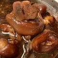 謝寶雲 的 紅燒豬蹄肘 cooksnap