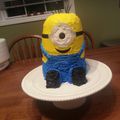 littlepit94's cooksnap of when they made Minion choco-orange birthday cake!.