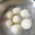 Abha Agam Singh's cooksnap of when they made Rasgulla.