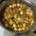 Cooksnap Muhammad taufid Khalid semasa beliau membuat Tomyam Ayam Auummmm.