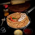 Vibhooti Jain का कुकस्नैप जब उन्होंने आलू प्याज़ पराठा (Aloo pyaz paratha recipe in Hindi) बनाया था।
