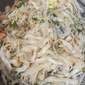 Cooksnap dari nabila chow untuk resep Kwetiau Goreng Ala Solaria🍜