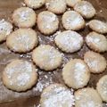 Cooksnap de Nasrine sur la recette Sablés aux amandes pour Noël