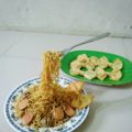 Cooksnap dari Sumayyah_Mudzakkir untuk resep Mie Goreng melayang