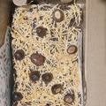 Cooksnap dari yuyun untuk resep Less sugar Oat brownies with silver queen dark coklat topping