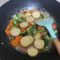 Cooksnap dari Siska Herwinda untuk resep Tumis brokoli, wortel, dan egg tofu