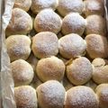 Regina Lénárt Cooksnap-ja, amikor elkészítette a(z) Szilvalekváros labdabukta receptet.